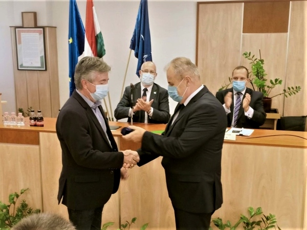 Hosz küldöttgyűlés