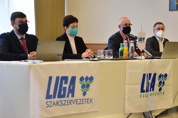 Tisztújító LIGA Tanács 