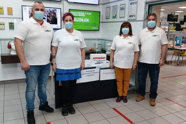 Adománygyűjtés a Jabil tiszaújvárosi gyárában