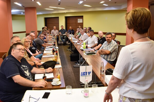 Tanfolyam a bérek emeléséért