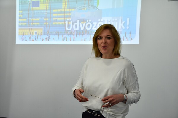 DSC_0055.JPG [md-600]