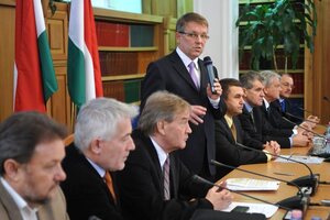 Megállapodás az új Munka törvénykönyve kollektív részéről (VIDEO)