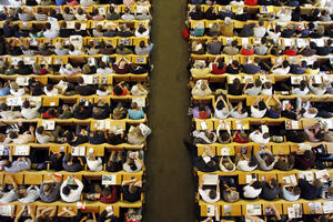 A LIGA Szakszervezetek a felsőoktatás ügye mellett