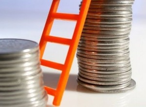 Megkezdődtek a bérajánlásra vonatkozó tárgyalások