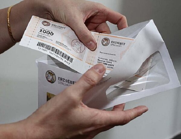 Cafetéria - tanácskozás 